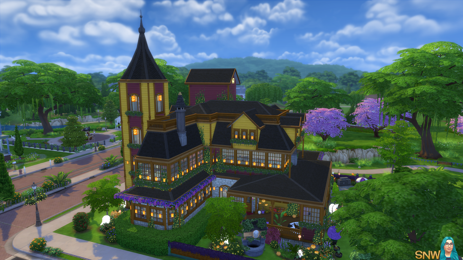 Spooky &amp; Cute Victorian Home